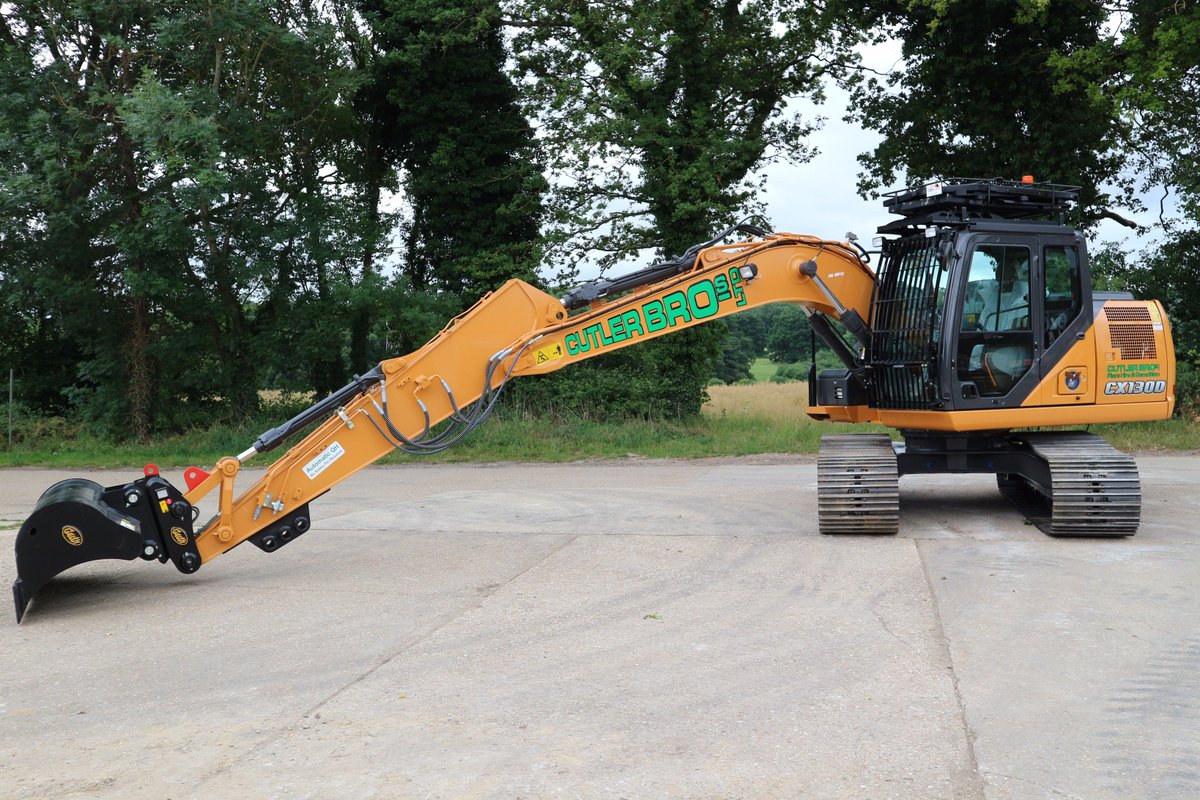 LtdBpms's tweet photo. BPMS Ltd has recently supplied Dorset based Cutler Bros Ltd with a New CASE CX130D Excavator in Demolition Specification.

Fitted with Heavy Duty Screen Protection, Low Flow, 2 Way Hammer Circuit, Proportional Controls, Grapple Bracket and Vandal Guards. https://t.co/sEEE2dUGaA