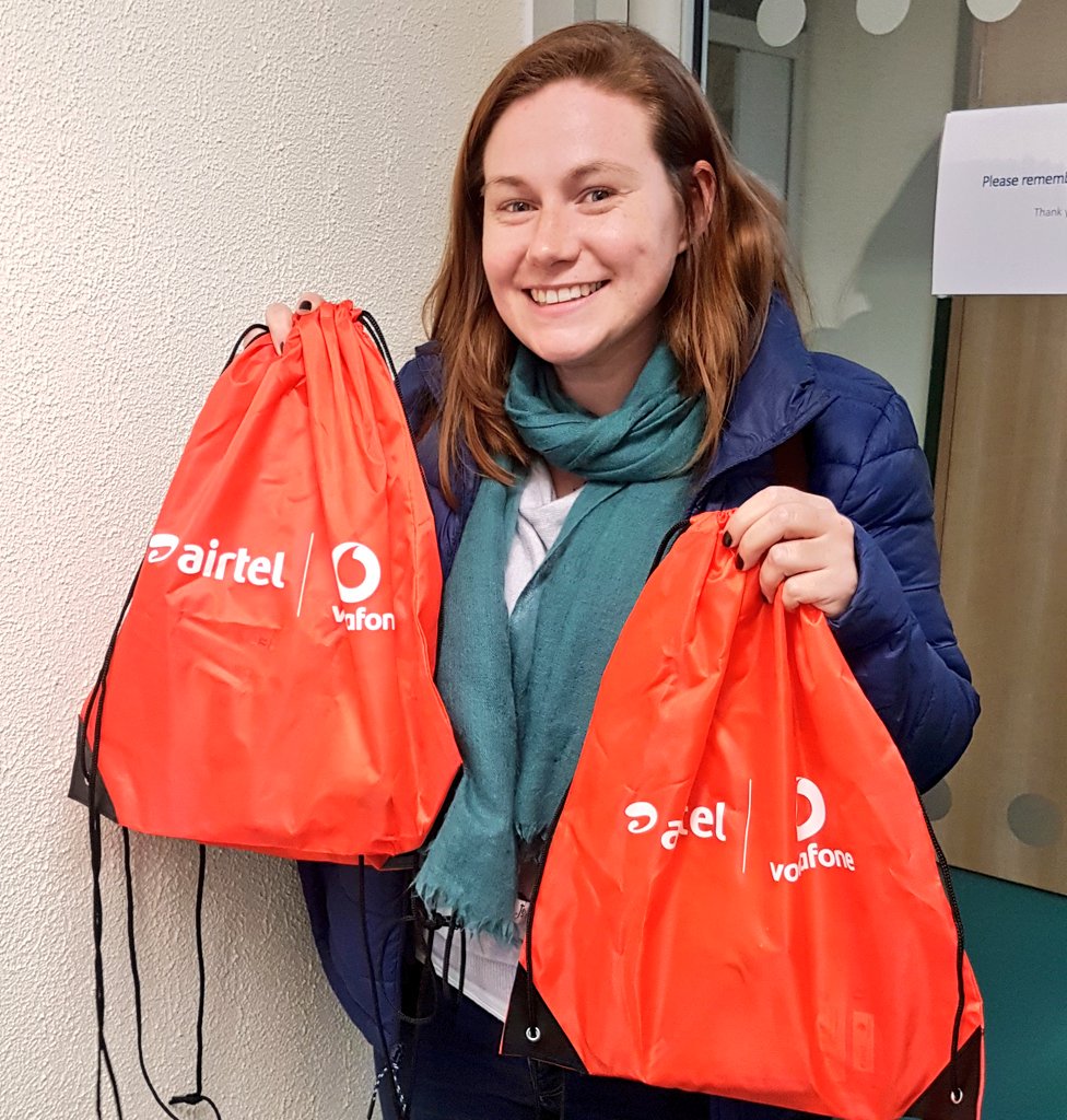 YouthCommGsyAld's tweet photo. Emma is on route to #StSampson's to deliver our @AirtelVodafone #BeSafeOnline lesson to Year 11s. Not forgetting their #goodybags! #Guernsey https://t.co/Ttuvgd0keb