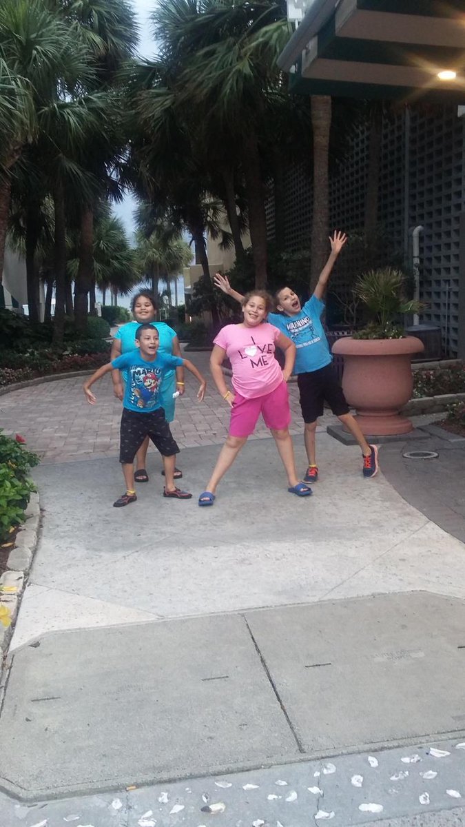 ScarePosts tweet media