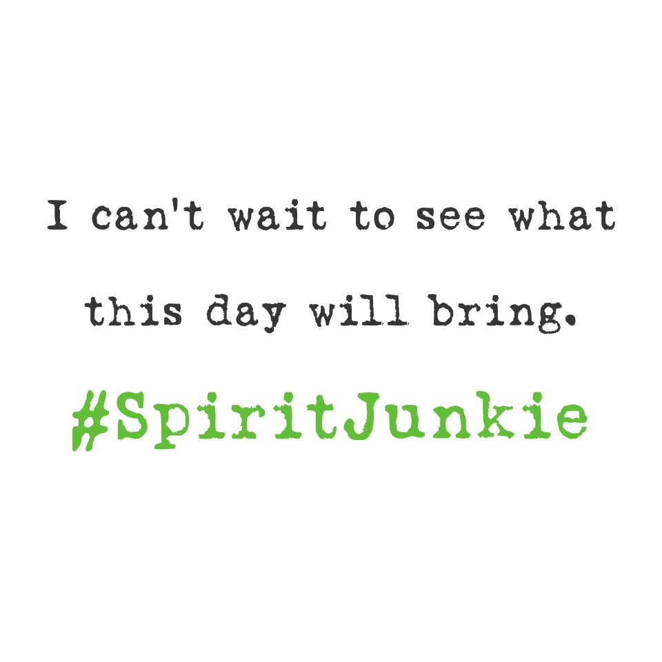 GabbyBernstein's tweet photo. Start the day with positivity and expect miracles 🙌 https://t.co/QwTyNgphHa