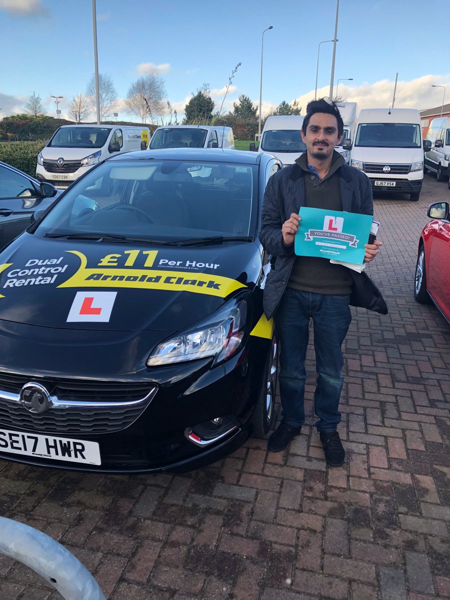 AC_Rental's tweet photo. Newly qualified drivers 🚗 #DualControlCar #Congrats #LearnWithArnoldClark https://t.co/qrcvNlhrrp