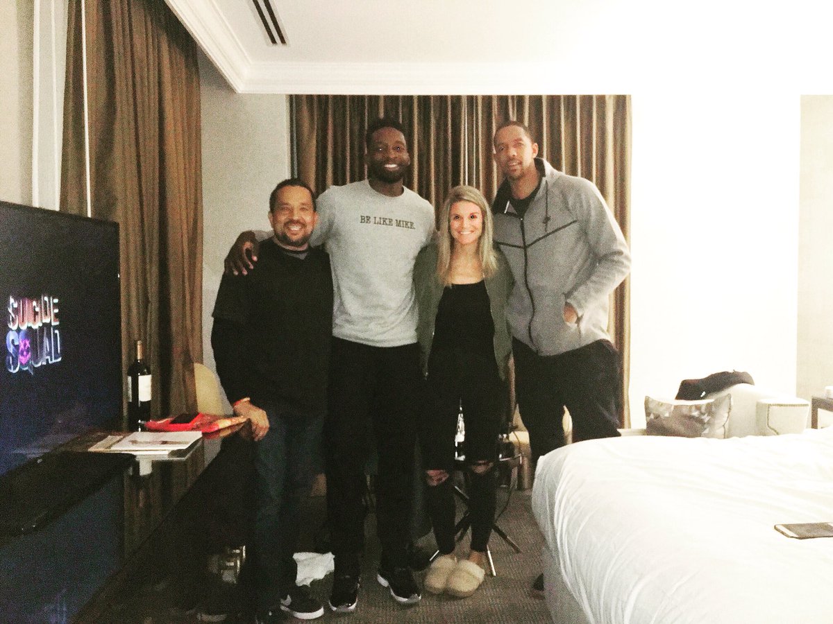 RoadTrippinShow's tweet photo. “I feel like I’m the one everyone likes to call out these days ..” - @unclejeffgreen 🤷🏾‍♂️🤣 #TeamChanning

EPISODE 58: Jeff Green || Dropped! 

LISTEN: https://t.co/X7yxDstk4q https://t.co/WSVz0oGNEX