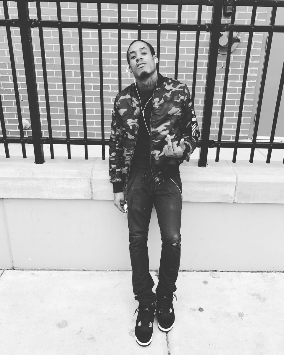 RocRawstein1's tweet photo. I jus been getting this money baby ! https://t.co/uLAQb7lyBa