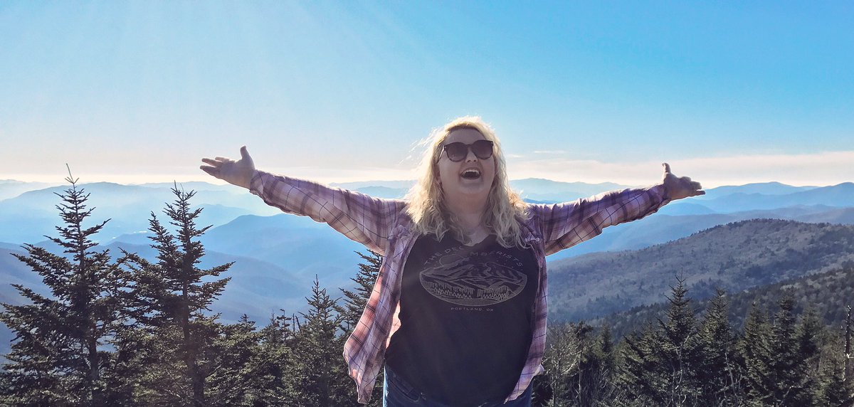 savteachesdrama's tweet photo. Hope everyone had a wonderful & happy Thanksgiving break! Spending a week in the mountains with family was wonderful -- but now it's time to get back to work! @kgwhetsell #AlmostTechWeek #2WeeksTilShowtime ππ¦π https://t.co/eVVE07hzj3