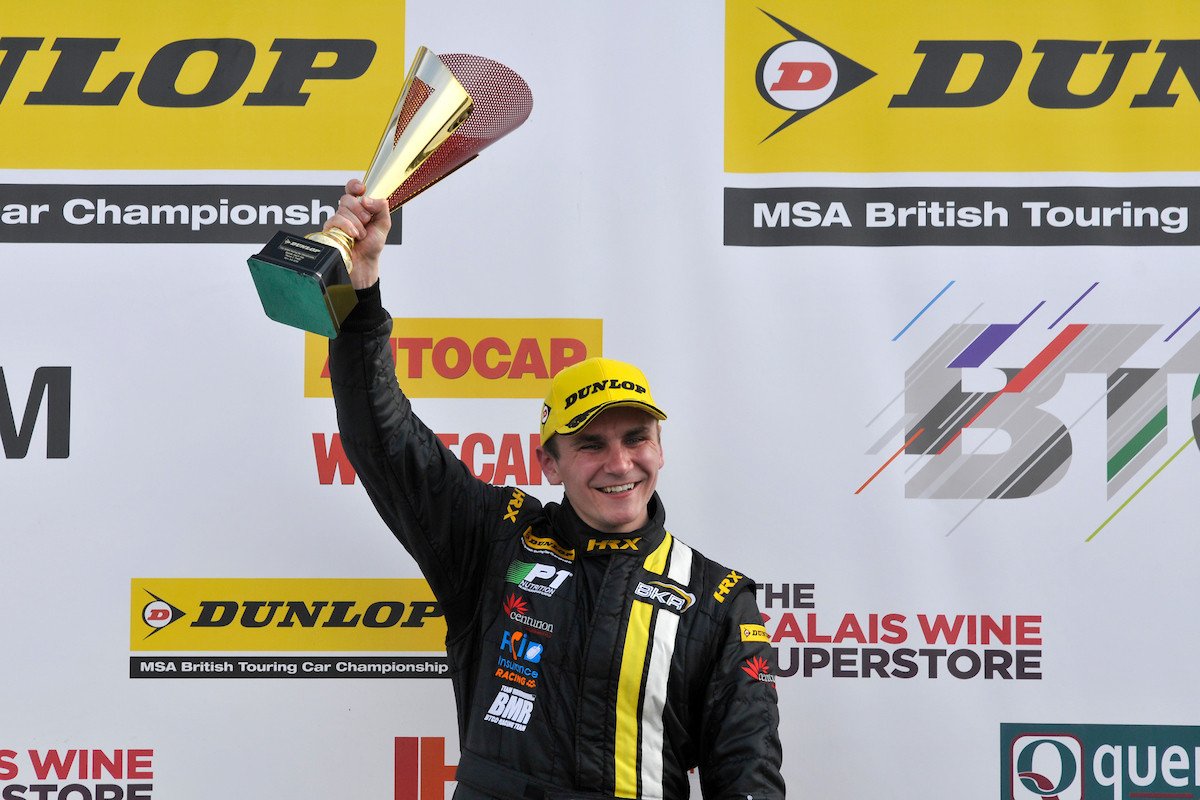 : Aron Taylor-Smith steps away from #BTCC to pursue GT career bit.ly/2A8qtFr