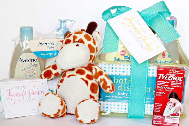 manylittlejoys's tweet photo. #ad Need a baby shower gift? This is one every mom needs...#RegisteringForBaby #SoFabLife https://t.co/1uFXtuqzmM https://t.co/Y8gke9ZhAN