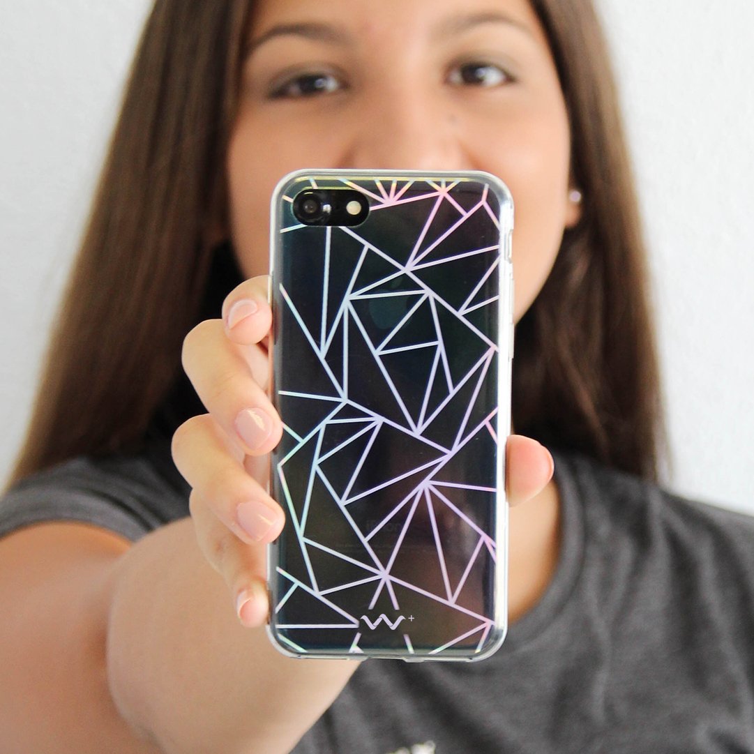 wavesplustech's tweet photo. Today may be the day to start your ๐#Christmas shopping. Surely there is someone special who will love our #smartphone cases. โญ๏ธ Electro Life Collection https://t.co/qPaHRzqCt4 ๐ #wavesplustech #CyberMonday #ElectroLife #iphonecover #iphonecase #samsungcase https://t.co/ichVv1NOns
