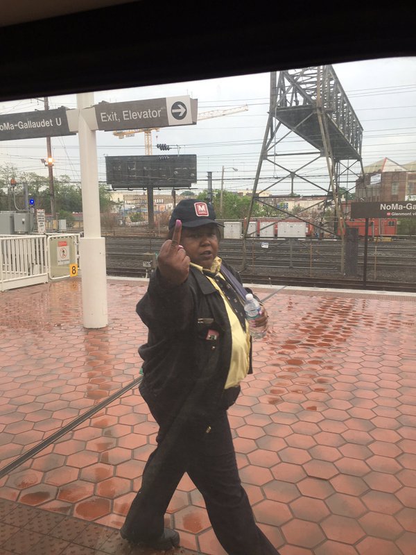 FakeJackieJeter's tweet image. On the plus side, Red Line riders, @WMATA supports good paying jobs! - Team @ATULocal689 #FundMetro #SaveOurSystem