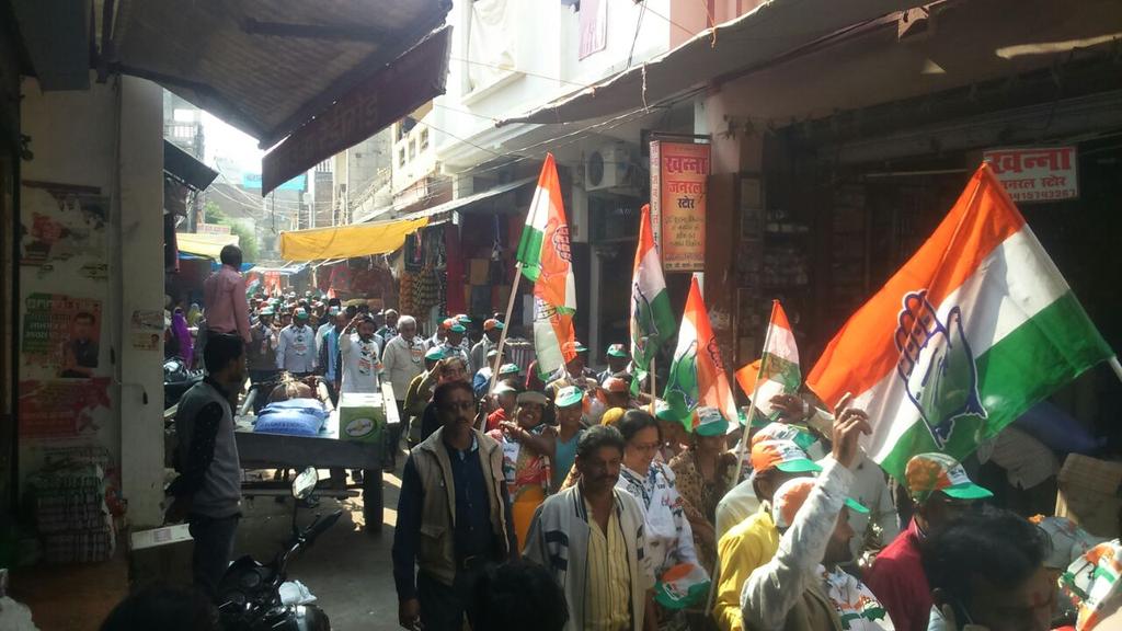 LawShukla's tweet photo. #lalgang
#लालगंज https://t.co/m4bm33MHIm