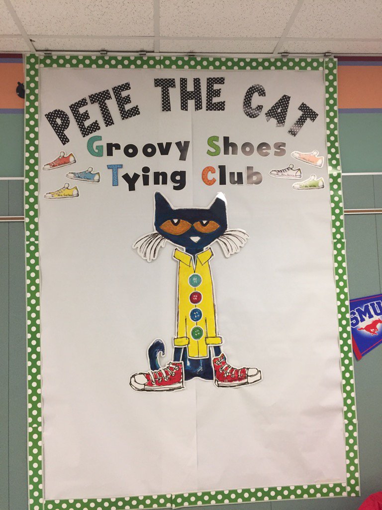 Stlaurentau's tweet photo. Kinder Shoe Tying Club led by Pete the Cat! Our Kinder teachers rock! @LewisvilleISD @RockbrookES https://t.co/8ewXeP9oqe