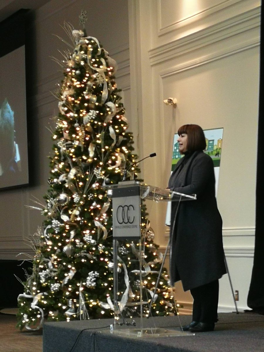HaltonPovertyRT's tweet photo. #MarieFranceLalonde, Minister of Community Safety and Correctional Services, delivers greetings #HaltonCSWP #HaltonPoli https://t.co/BjXa83Opng