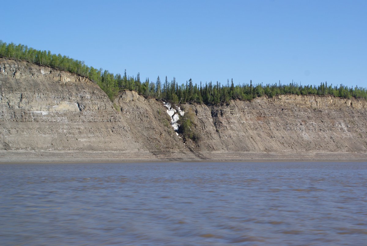 Pls RT: #PhD opportunity - "The Age of the #Mackenzie River’s Breath: #CarbonDioxide release from a major #Arctic River" deadline for applications 19 Jan 2018 <a href="/NERCscience/">Natural Environment Research Council</a> <a href="/IapetusDTP/">IAPETUS DTP</a> <a href="/GeogDurham/">Geography at Durham</a> <a href="/SUERC1/">SUERC</a> iapetus.ac.uk/wp-content/upl…