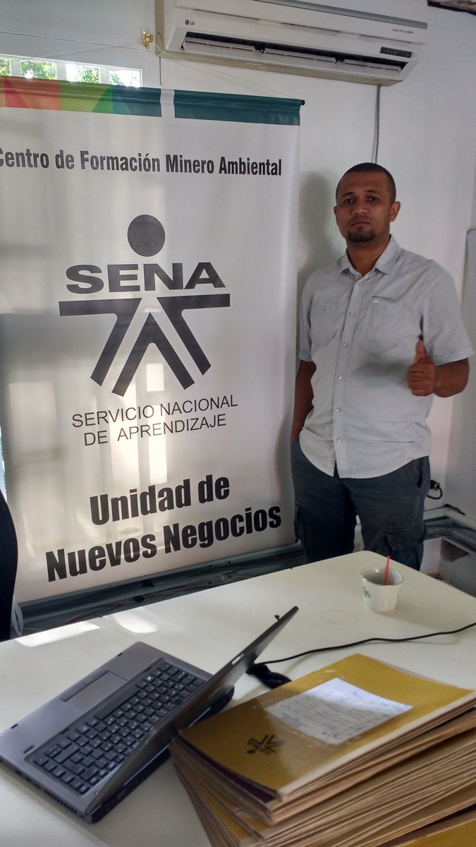 UNN_CFMA's tweet photo. Iniciamos una nueva semana con los objetivos claros, el emprendimiento el camino más corto para el mejoramiento de la calidad de vida. https://t.co/FnwISYo9CT