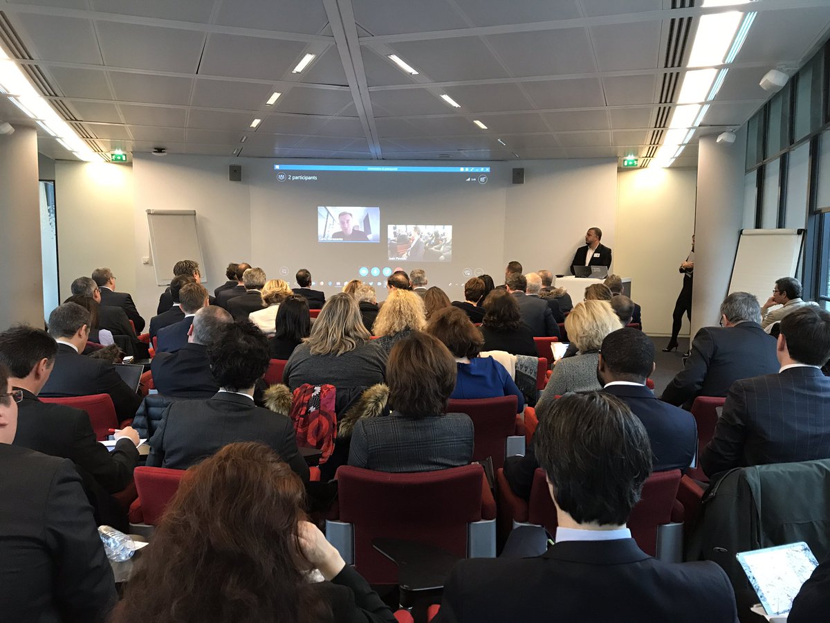 #Wide &amp;  #Humanis pour une journée de travail sur sa trajectoire #BigData. Merci à Carlo Purassanta #Microsoft d'avoir partagé  sa vision.