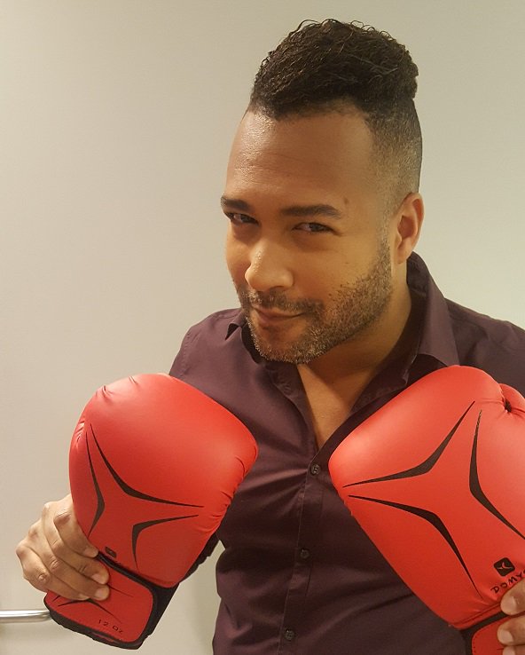 Bied nu mee op een setje bokshandschoenen van Bing uit #gtst , gesigneerd en met een persoonlijke boodschap! De opbrengst gaat naar het goede doel pietenontourveiling.nl/collectors-ite…