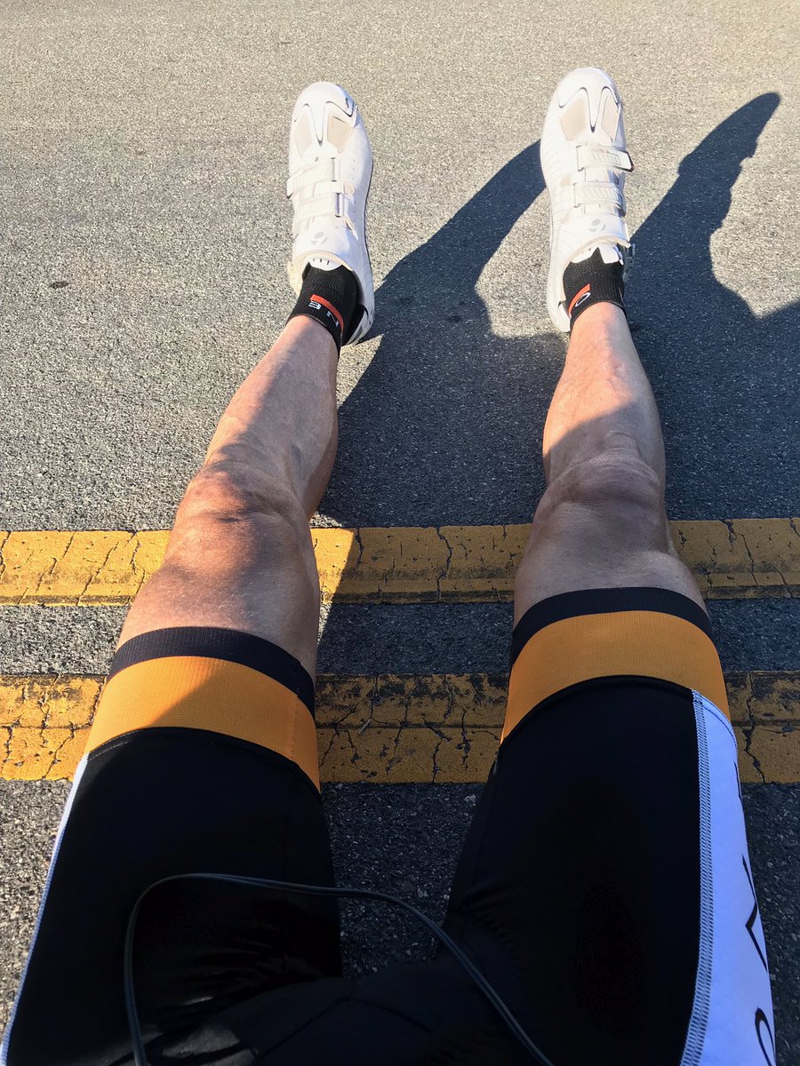 one_triathlon's tweet photo. One Tri off season training. Dmac 8000m swim, Brett crossing the line top of Fernwood! #OneTri #nodaysoff https://t.co/66IMDOYJQB