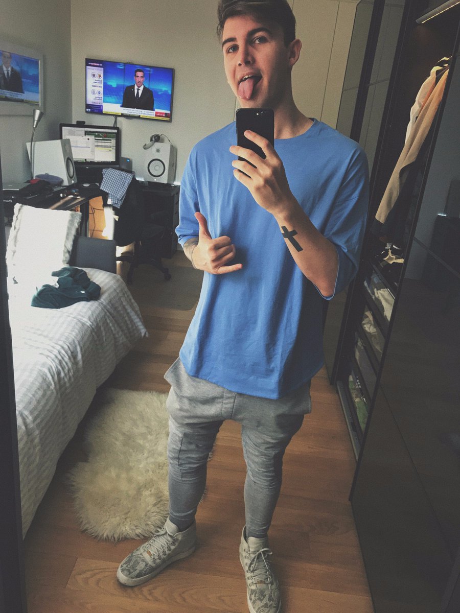 Can't wait to show you the new music!! 🔥🔥