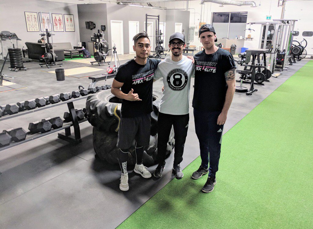 Futurpreneur's tweet photo. Congrats to Winnipeg #futurpreneur @MovementFP on their grand opening today! #FuturHighFive @FuturpreneurMB https://t.co/8mbmReCAly