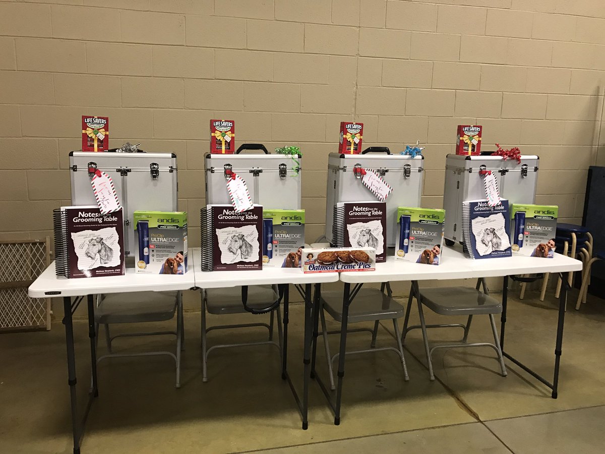 Angie Hendrickson B1ebb08665cb46e Twitter