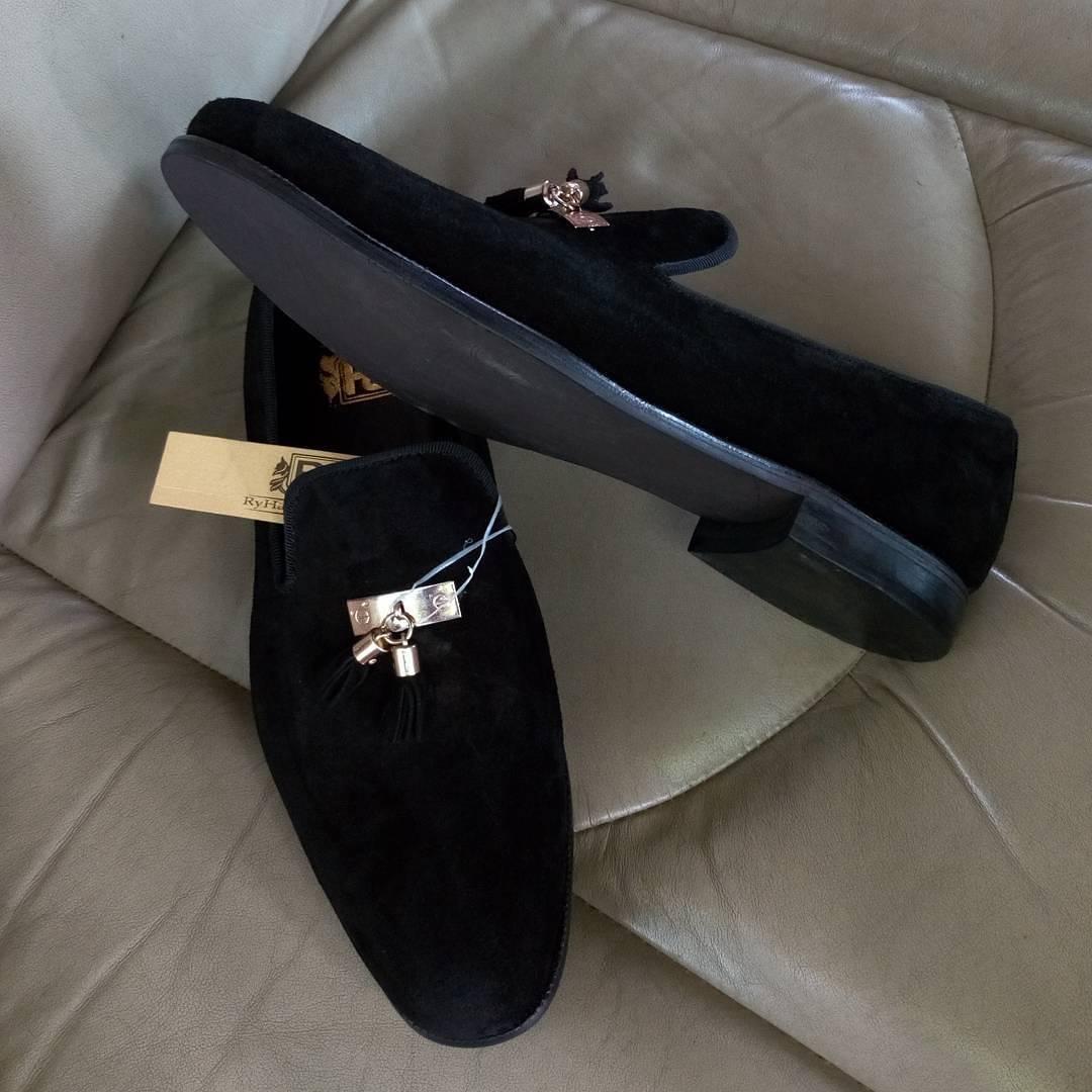 RyHails's tweet photo. The 3 Musketeers.

#RyHails #Patterned #Sneakers #ShoesLover #Quality #Apparels #Customized #King #Queen #Bespoke #Brogues #Fringed #Casual #Unique #Style #Designs #Model #Craft #Simplicity #HandmadeClassics #ClassyMen #ClassyLadies #Shoes #WhatsApp:08140321869 https://t.co/7wZYuwwYFj