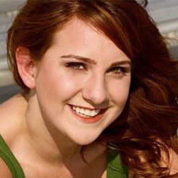 Veca00000's tweet photo. Happy Birthday to Jessica Redfield Ghawi. 🎈🎂🎈  Jessica would have turned 30 years old today.  #RememberAurora 7-20-2012 https://t.co/NzeYxdN20r