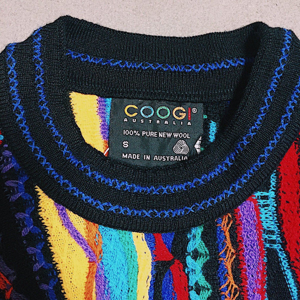 古着屋 Spia 中崎町 本店 Coogi ニット 明日入荷するcoogiニット クーシー風ではなく本物のcoogiです 菅田将暉等の芸能人が着用していた事で更に人気度upしているアイテム 日本では取り扱っている所がとても少ない為ぜひこの機会