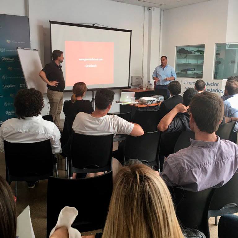 adcvba's tweet photo. ➡ CONCURSO MARCA CIUDAD DE LA PLATA
La ADCV Regional Capital, junto a otras instituciones locales, está acompañando el proceso de creación de una marca para la ciudad de La Plata. 
👉 Andá preparándote, pronto publicaremos las bases. ¡Importante premio!
#CONCURSO #MARCA #LAPLATA https://t.co/rDXO2KhMyJ