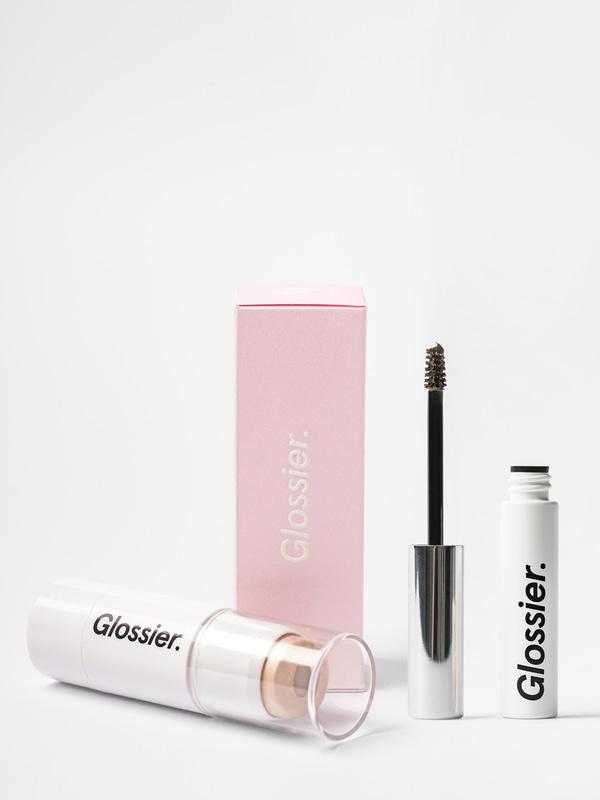 ErinAnnCullen's tweet photo. Head to https://t.co/l2jGXvqeZX for 20% off EVERYTHING today plus free shipping! This is one of the best deals @glossier offers during the year. As I mentioned on le blog, I have my eye on the #boybrow & #haloscope gift set. Buy more & save more w. most sets! Xx #glossier #beauty https://t.co/ao0eXT6Gim