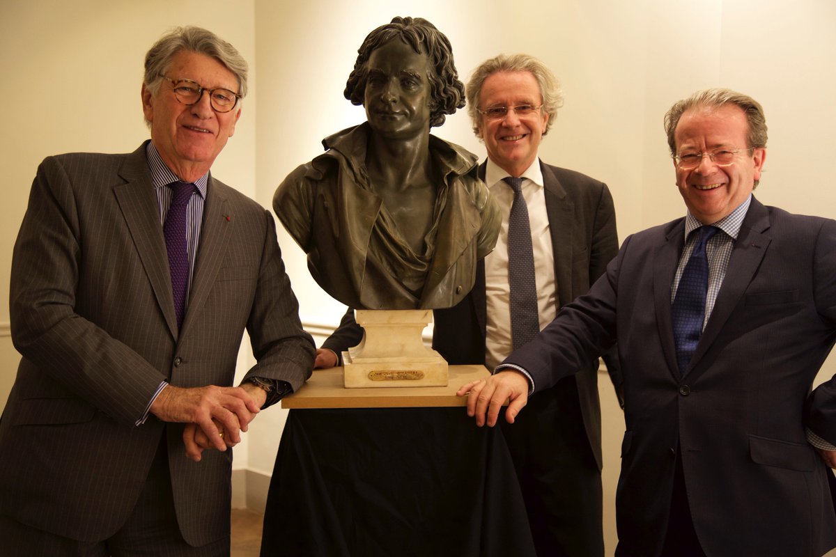 IndustrieFrance's tweet photo. Lauréat #CHAPTAL2017 Comité des Arts Agroalimentaires : Maison de #Champagne #LAURENTPERRIER Alexandra &amp; Stéphanie de Nonancourt représentées par M. de Kervenoael #TRANSMISSION #TRADITION #EXCELLENCE #RAYONNEMENT #MONDE avec BP Galey @OlivierMousson #HotelIndustrie https://t.co/zl68oc8khF