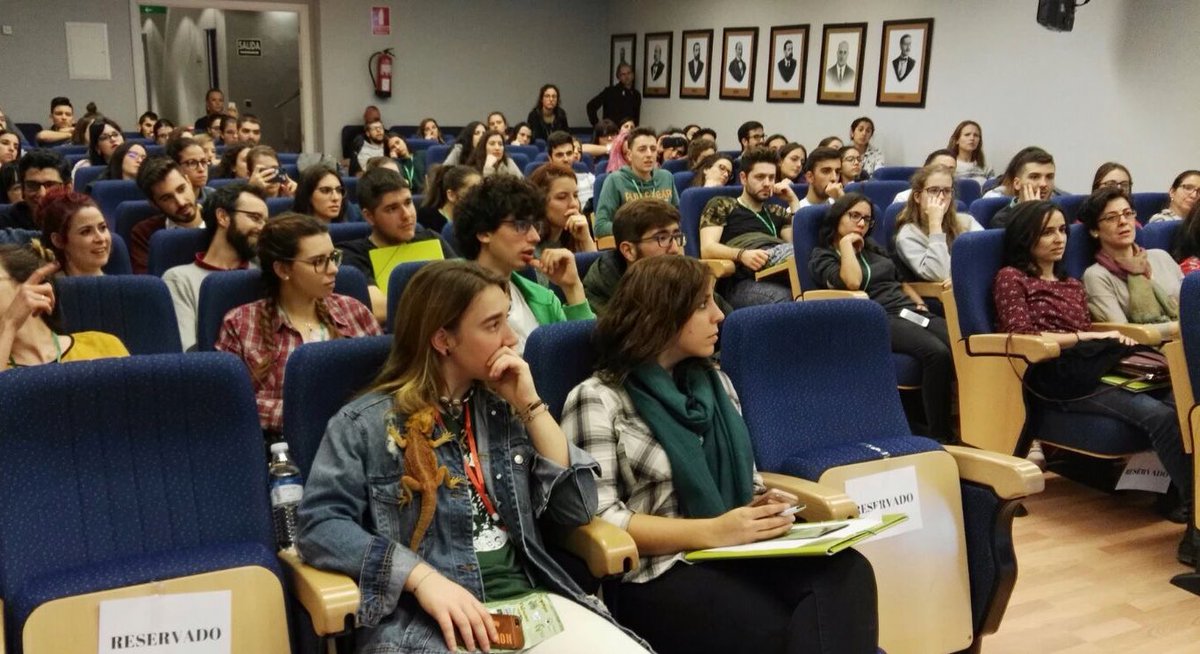 avafescordoba's tweet photo. Muchas gracias a todos por hacer de esta experiencia algo increíble 😊🐍🐢🦎❤️ #avafes #avafescordoba #curso #reptiles https://t.co/E2s1FrjQM4
