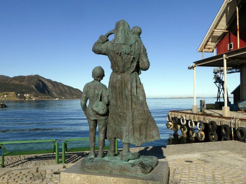 globetotting's tweet photo. Four Family Adventures in Norway https://t.co/sc3mCYjwOx #familytravel #fthq https://t.co/F4pZcbQw1L