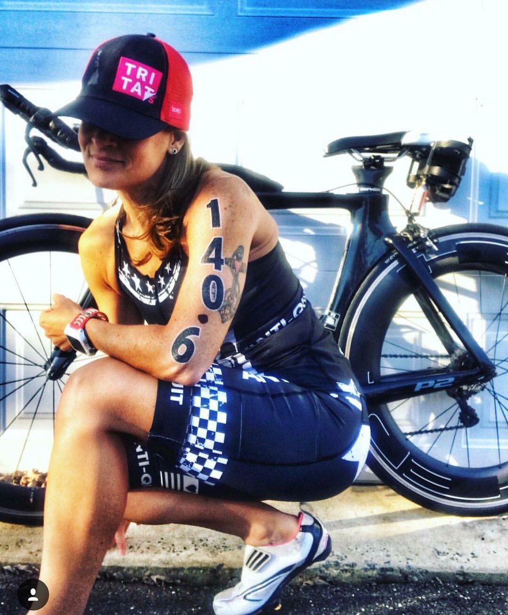 TriTats's tweet photo. She was a late addition to the 2017 team, but made an immediate impact. We knew we needed @jdel_trirunner back for 2018. Excited to see what she’ll do with a full year in front of her.
#LookLikeAPro #NoSharpie #tritats #IRONTATS #triathlete #triathlon #ironmantri https://t.co/yLycnw2nOh