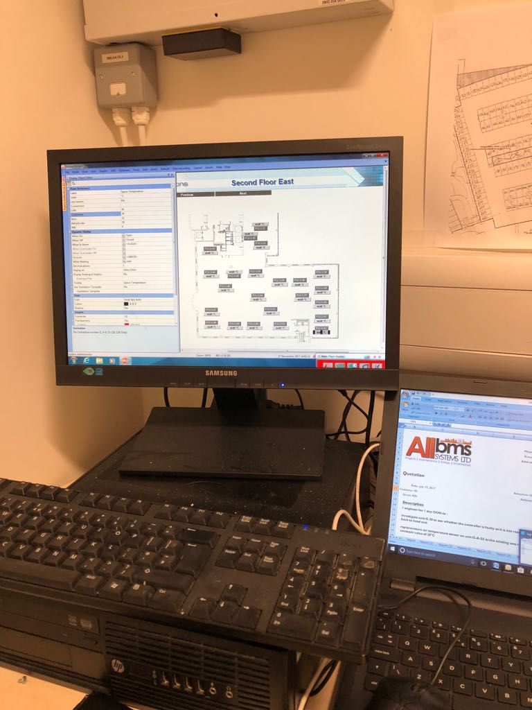 abmshome's tweet photo. Updating Trend 963 graphics on a recent fit out in reading today. https://t.co/Tu9xCDwnbe