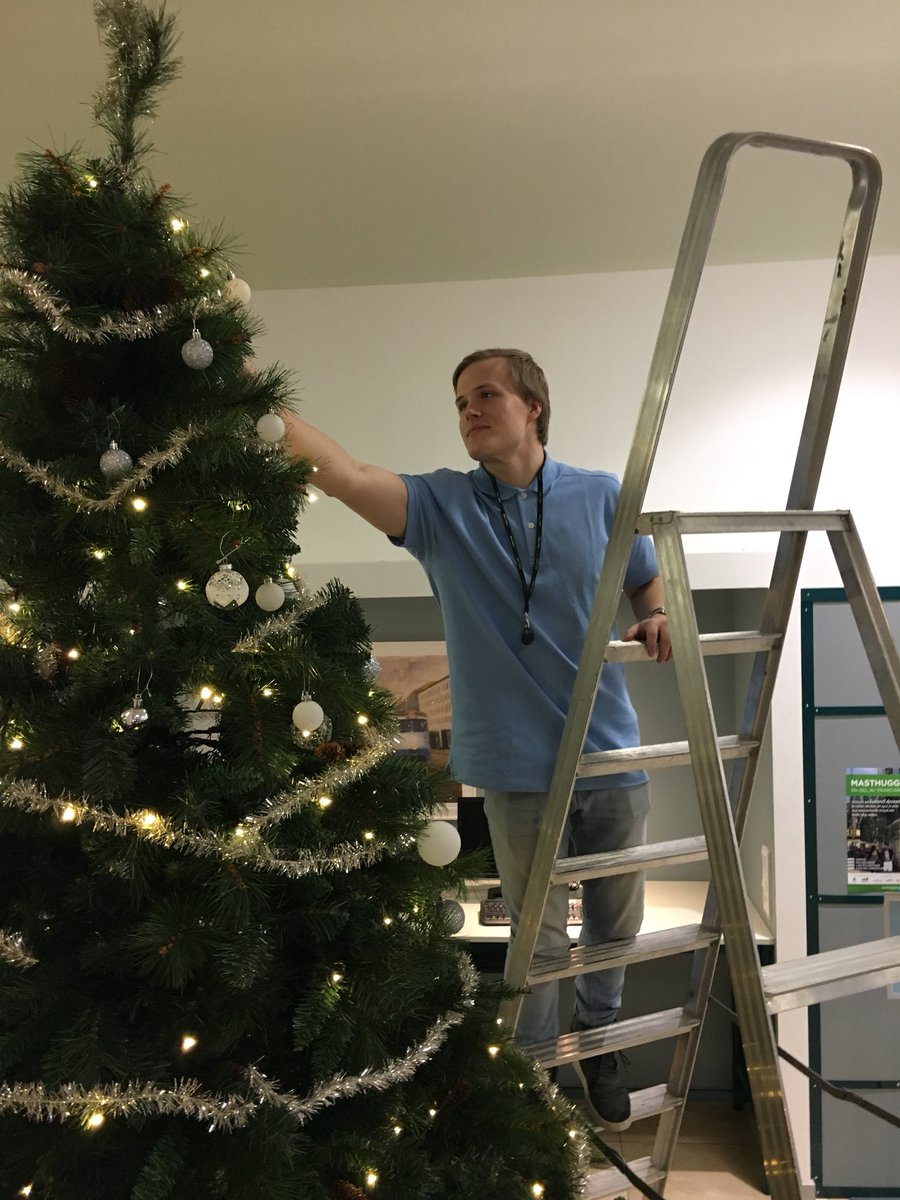 arenaforstalang's tweet photo. Snart är det jul i vårt hus!
#hyresgastvast #arenaförstalång https://t.co/Ez7uaPOa31