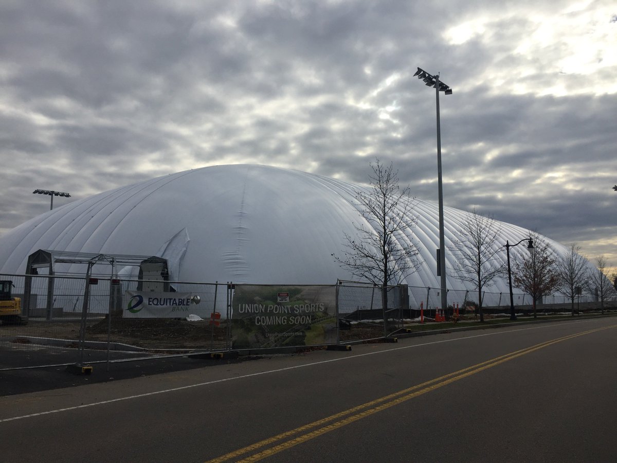 UPSportsPlex's tweet photo. First glimpse of the dome over Field # 1 here at the @UPSportsPlex #unionpointsportscomplex #ontonumbertwo https://t.co/mvsbWjTdZR