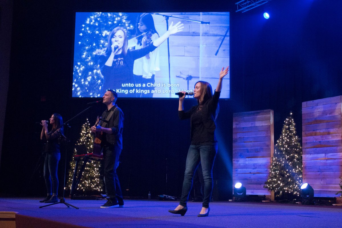 pathwaychurch's tweet photo. "Unto us a child is born; the King of Kings and Lord of Lords!" What is your favorite Christmas song? #MusicMonday #PathwayChristmas https://t.co/kkWeoPr1mn