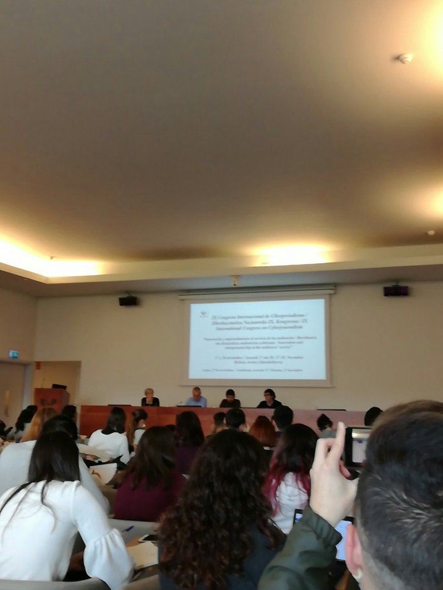alimentamentes's tweet photo. Estamos en el IX Congreso Internacional de Ciberperiodismo: https://t.co/TkeZ5k59KO