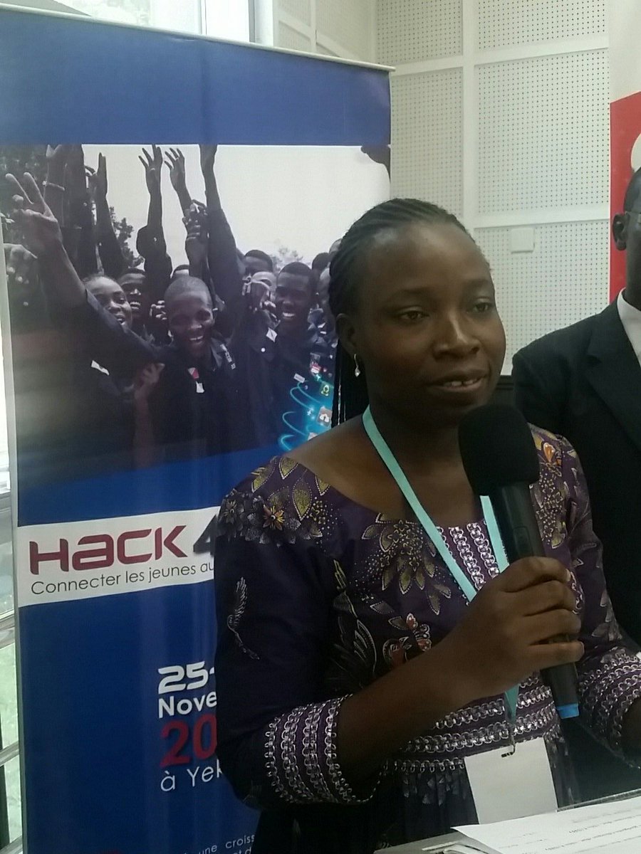 eternel_james's tweet photo. Mot de la chargée de programme des Volontaires des Nations Unies @PNUDRepduCongo #Hack4work @242enLive https://t.co/xcGaiklU9d