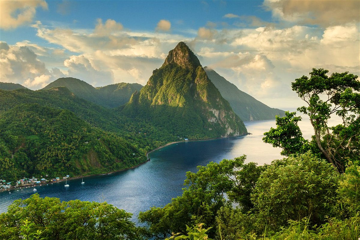 Lonely Planet tweet media