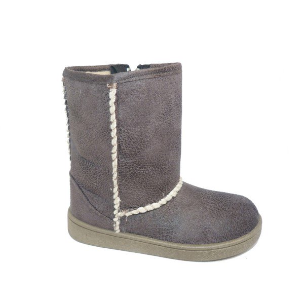littleshoesbcn's tweet photo. #Bota estilo #australiana #Zapy con el interior de borreguito ¡Tan solo 39,95€! Suela flexible, interior confortable y cálido ¡Perfecta para estos días tan gélidos! #Boots #kids #shoes #littleshoes #niños #moda #fashion #botas #Stores #Barcelona #zapatos #winter #invierno https://t.co/yEqKcois9R