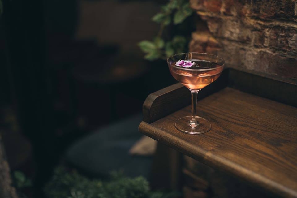 DesignMyNight (@designmynight) on Twitter photo Weāve made a list of Londonās most romantic bars perfect for date nights: <a href="/BloomsburyClub/">The Bloomsbury Club</a> <a href="/HoxleyandPorter/">Hoxley and Porter</a> <a href="/BasementSate/">Basement Sate</a> bit.ly/2kRL1Kq Weāve made a list of Londonās most romantic bars perfect for date nights: <a href="/BloomsburyClub/">The Bloomsbury Club</a> <a href="/HoxleyandPorter/">Hoxley and Porter</a> <a href="/BasementSate/">Basement Sate</a> bit.ly/2kRL1Kq