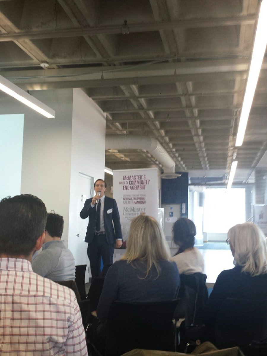 MimiMJohn's tweet photo. Great questions and conversion around funding, future of digital literacy and resource sharing #DigitalLiteracySummit #hamont  @McMasterU @HamiltonLibrary @YWCA_Hamilton https://t.co/nBB2wARqNh