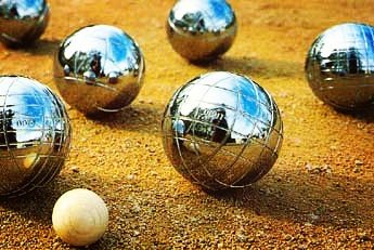 LikeafrenchUK's tweet photo. French Indoor Petanque tomorrow, who's in????
#Culture + #Game + #Learning + #Fun = our #program !!
https://t.co/VAAiclikXJ
#learnfrench #speak #likeanative  #likeafrenchUK https://t.co/HdBT7nDSuv