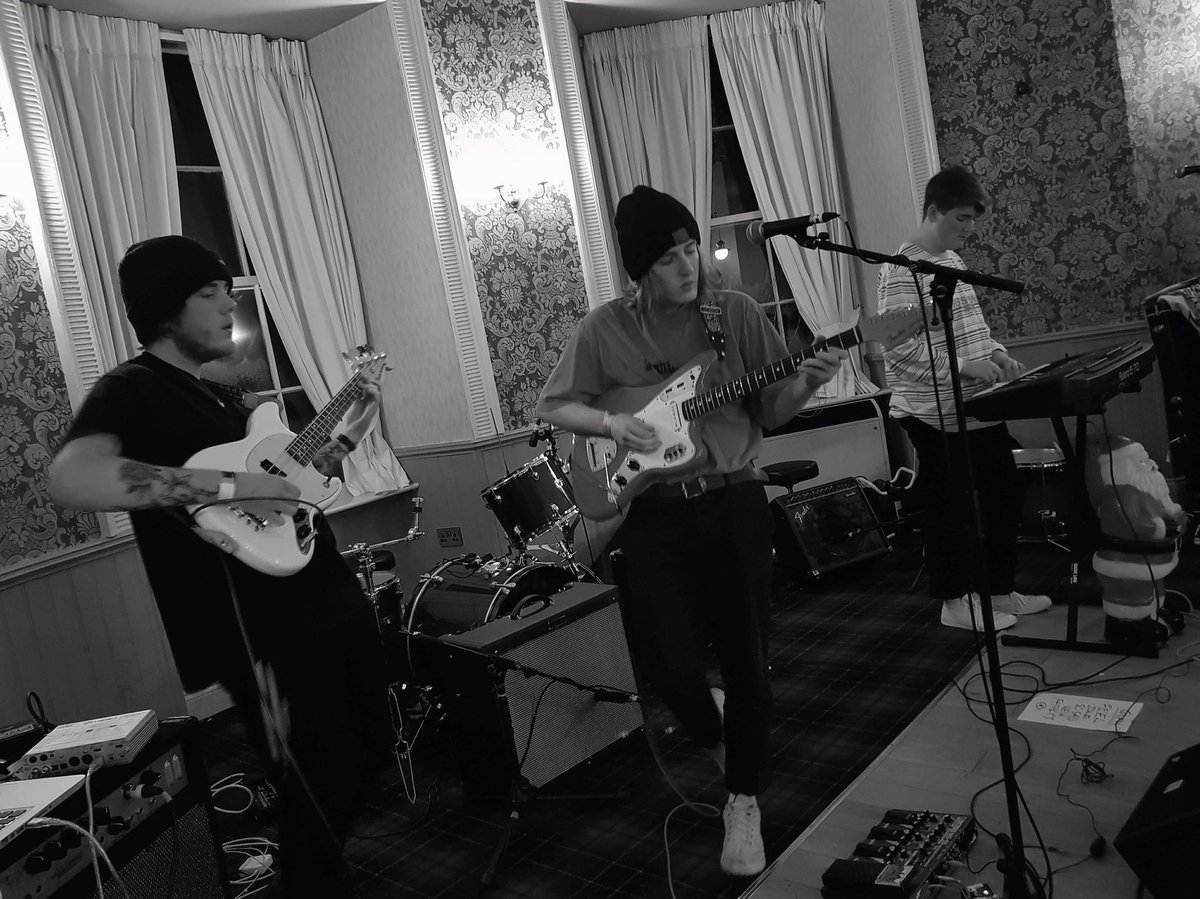 GUFRA (@gufragufra) on Twitter photo 