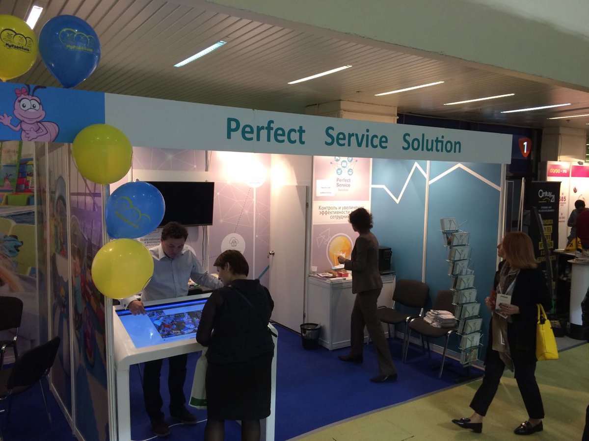 VisioTab's tweet image. Выставка прошла отлично!😀 Прикоснуться к онлайн-продукту проще всего через интерактивный сенсорный стол visiotab.ru/rent.html