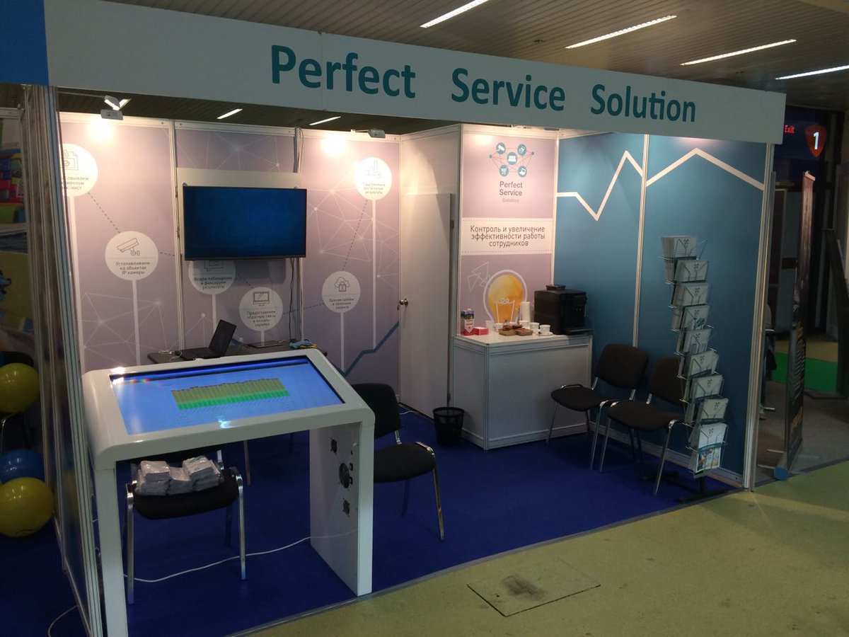 VisioTab's tweet image. Выставка прошла отлично!😀 Прикоснуться к онлайн-продукту проще всего через интерактивный сенсорный стол visiotab.ru/rent.html