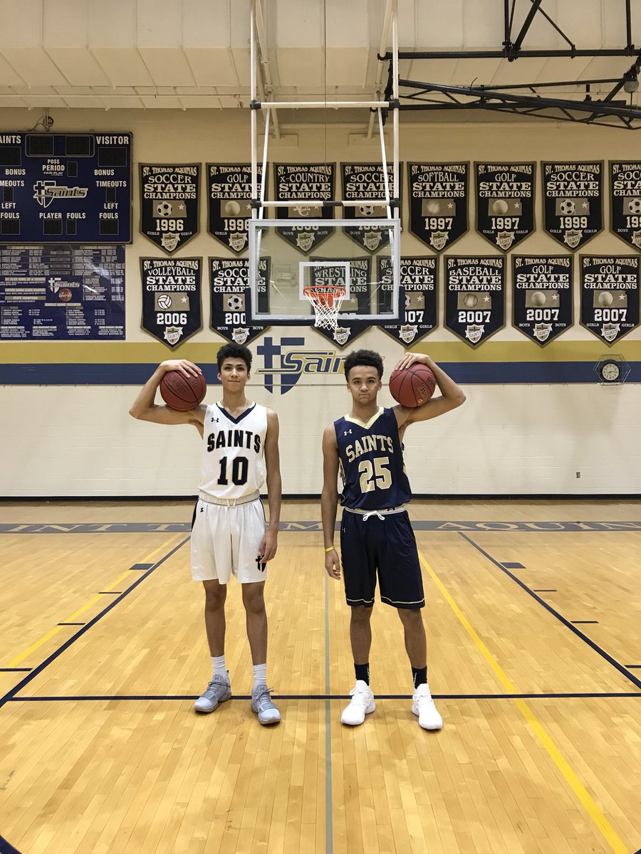 evagavin's tweet photo. No time to wallow, Hays,KS here we come. #brothers #bestfriends #teammates #STAbball #hayscityshootout https://t.co/LEbmMhsZdA