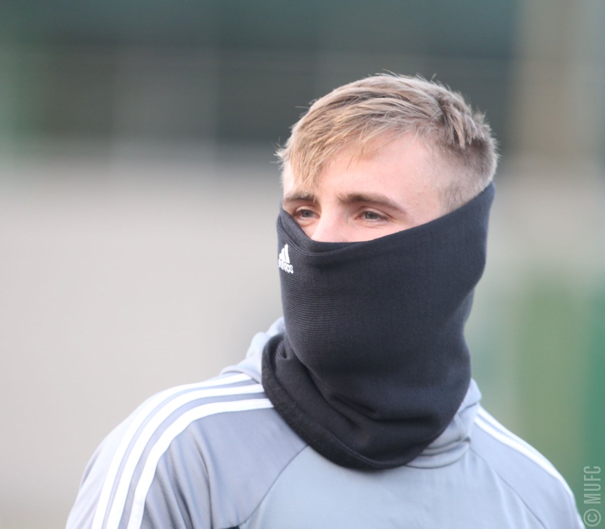 ManUtd_ID's tweet photo. Latihan yang dingin hari ini! ❄️ #MUFC https://t.co/5ihU01PmIn