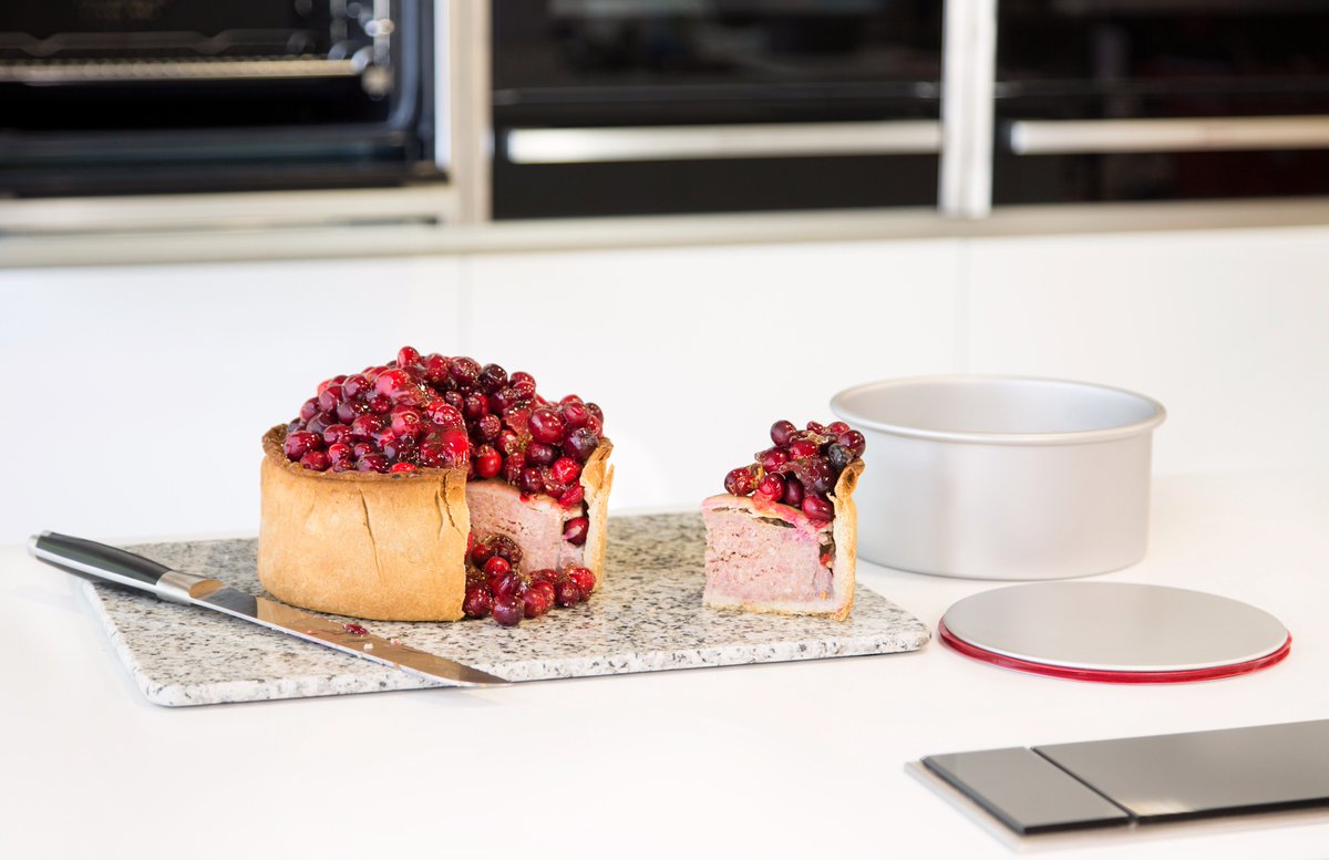 Happy #LancashireDay! We are proud to be a #Lancashire based company with customers for our #bakeware all around the world.