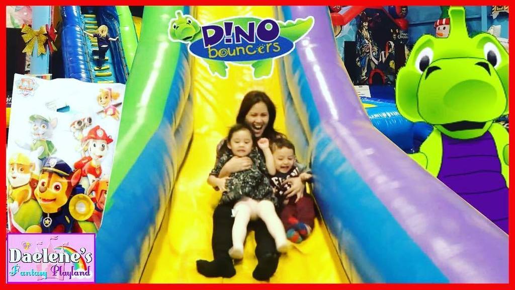 DaeleneFP's tweet photo. #inflatableplayground https://t.co/mwy5QhznRy #daelenesfantasyplayland #kidsyoutube #kidschannel #playground #kidsplayroom #kidsplayground Video link: https://t.co/e3V5W1nSKT https://t.co/VyyrpgV8YB